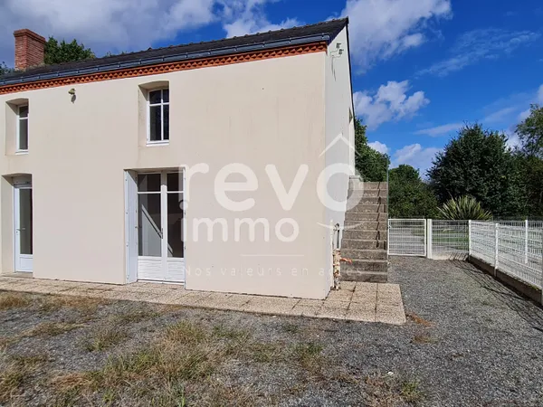 Maison Mauves Sur Loire (2 pièces) 44.07m2