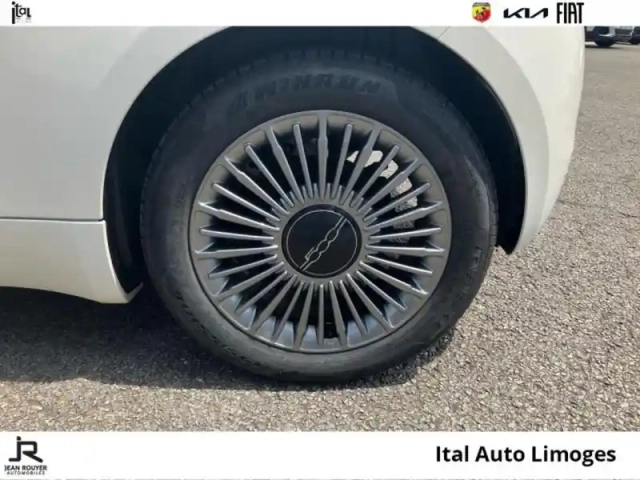 Fiat 500 e 95ch icône — photo 11