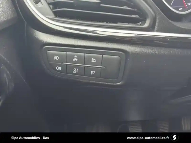 Fiat Tipo cross 1.0 firefly turbo 100 ch s&amp;s — photo 19