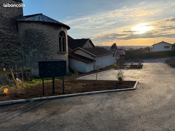 TERRAIN VIABILISE 870 m2 SAVAS MEPIN