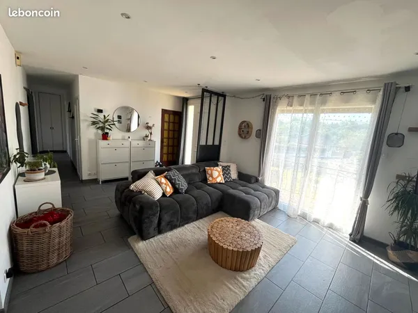 Maison complète sur sous sol