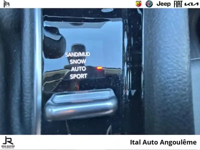 Jeep Compass 1.3 phev t4 190ch 4xe night eagle at6 eawd — photo 15