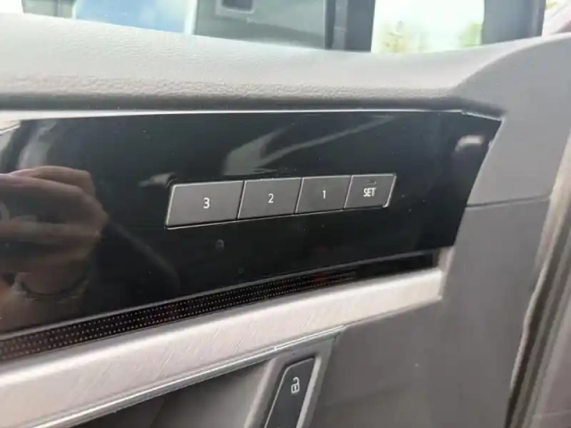Volkswagen Touareg 3.0 tsi ehybrid 381ch elegance 4motion bva8 — photo 15