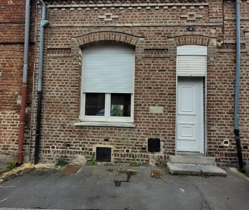 Photo 1