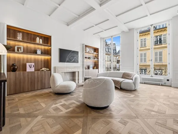 Appartement de prestige à Paris 1er !