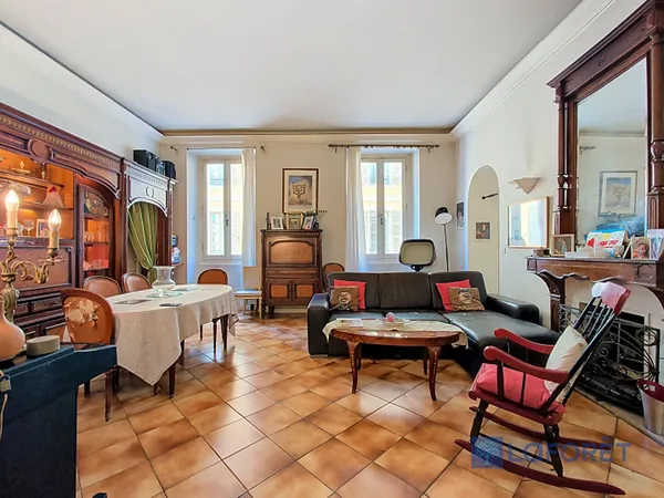 Appartement 4 pièces 99 m²