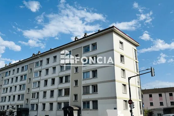 Appartement 3 pièces 56 m²