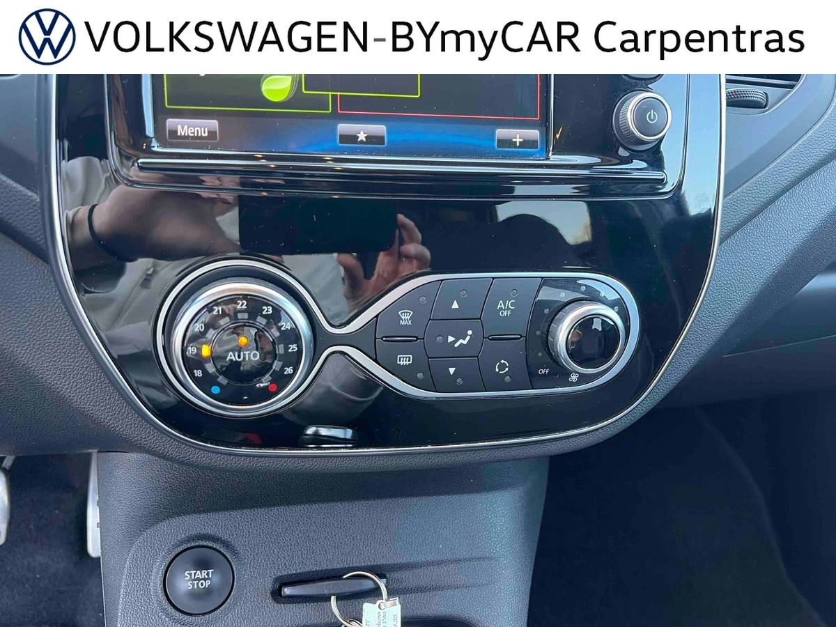 Renault Captur TCe 90 — photo 28
