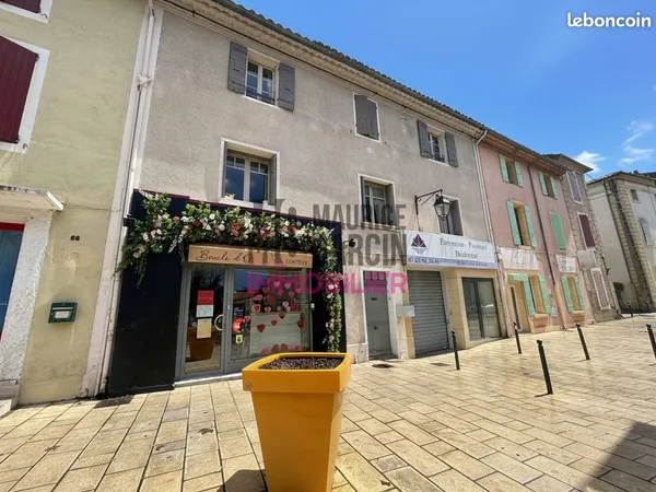 Immeuble 500 m²