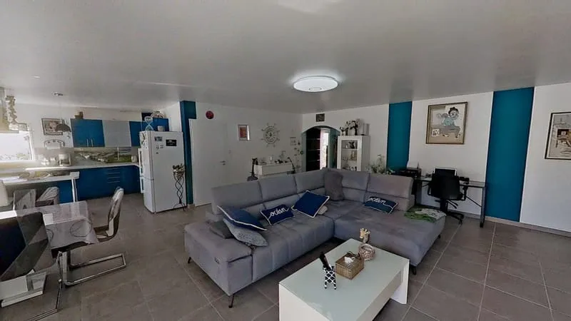 Photo 5