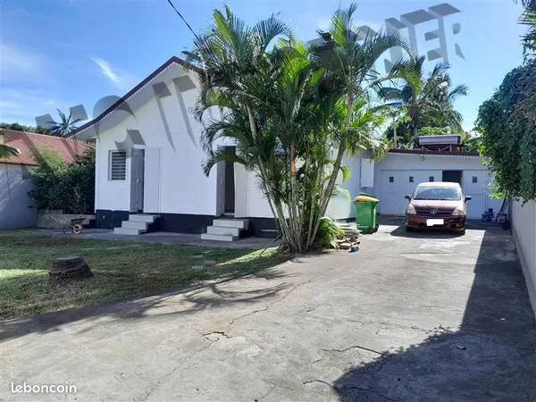 Villa 4 pièces 120 m²