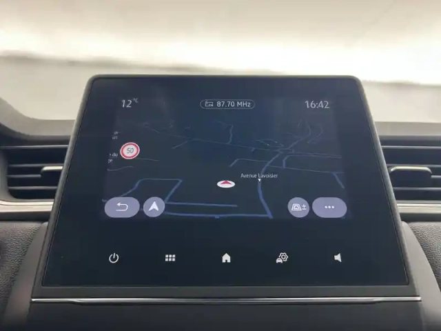 Renault Captur e-tech plug-in 160 — photo 56