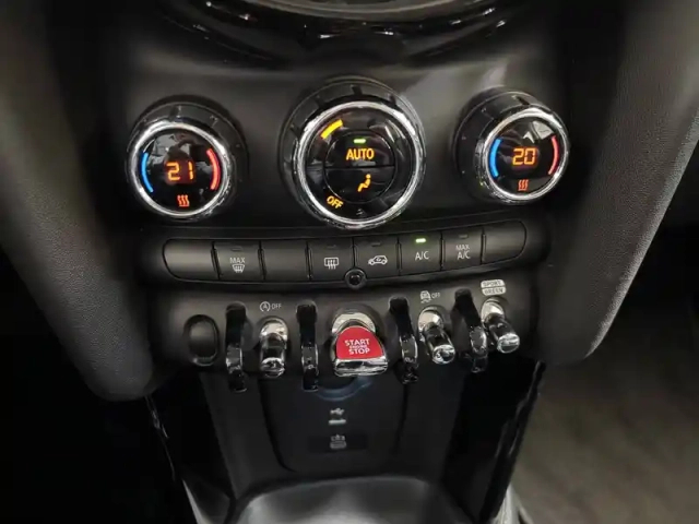 Mini Mini hatch 3 portes cooper 136 ch dkg7 — photo 27