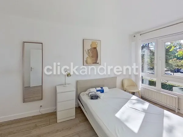 Chambre meublée de 11m² en colocation - Évry-Courcouronnes (91000)