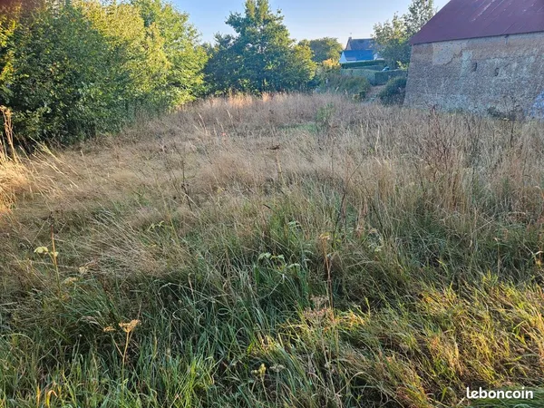 Terrain constructible de 646 m²