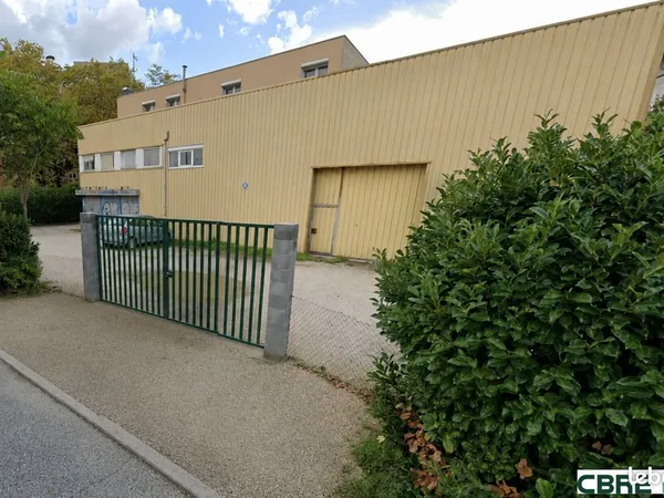 LOCAL D'ACTIVITE 538 m² EYBENS