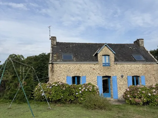 Vends maison en pierres à Belz / 3 chambres