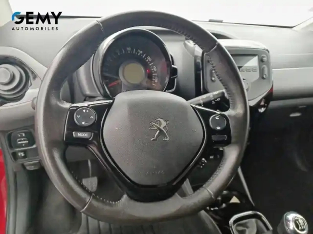 Peugeot 108 vti 72ch bvm5 — photo 13