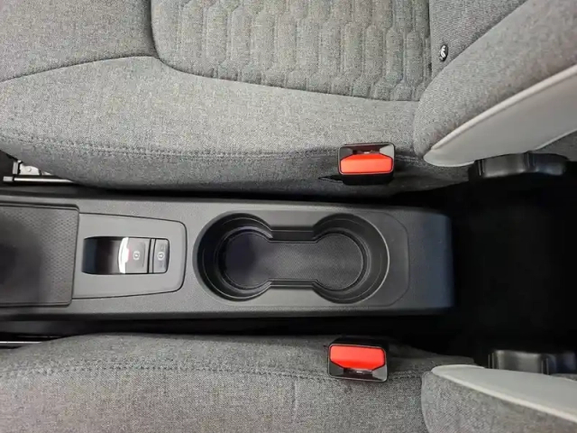 Renault Zoé zoe r110 — photo 30