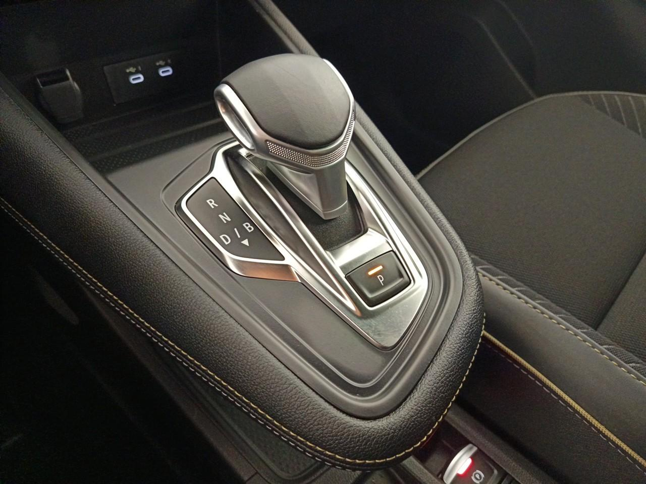 Renault Symbioz e-tech full hybrid 145 iconic — photo 27