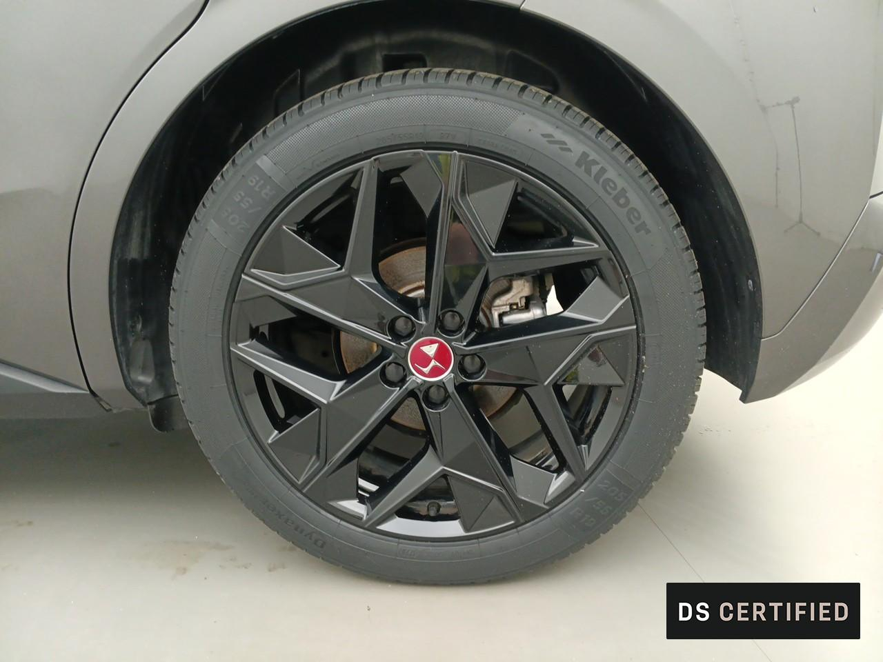 Ds Ds 4 puretech 130 eat8 performance line+ — photo 16