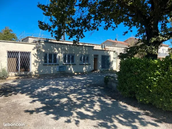 Bureaux et ateliers
