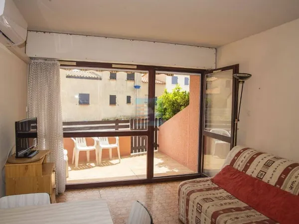 Studio 1 pièce 19 m²