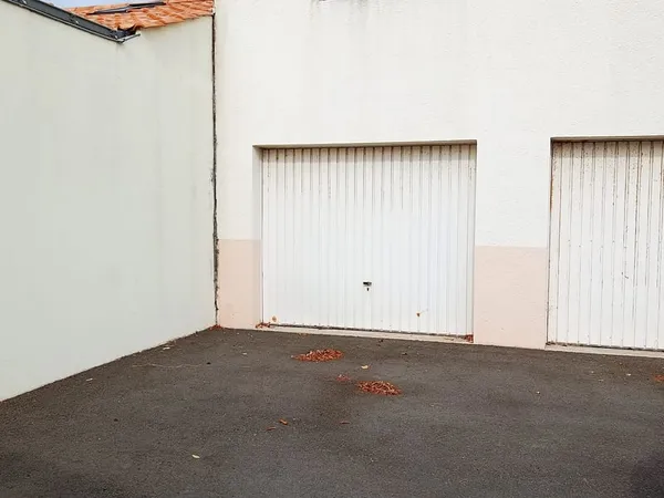 Garage clos et sécurisé, les Sables-D'Olonne secteur Saint M