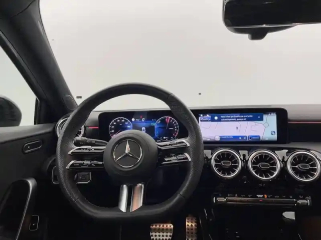 Mercedes Classe A 250 e hybrid eq 8g-dct — photo 22
