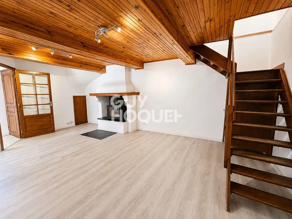 A louer Maison Azillanet 3 pièce(s) 64m2
