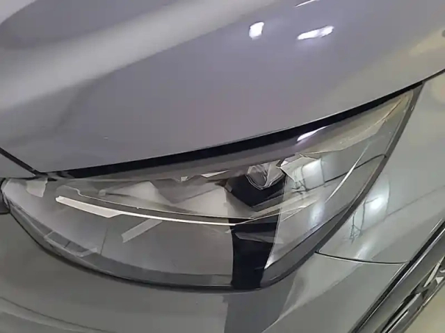 Peugeot 208 hybrid 110 e-dcs6 — photo 48