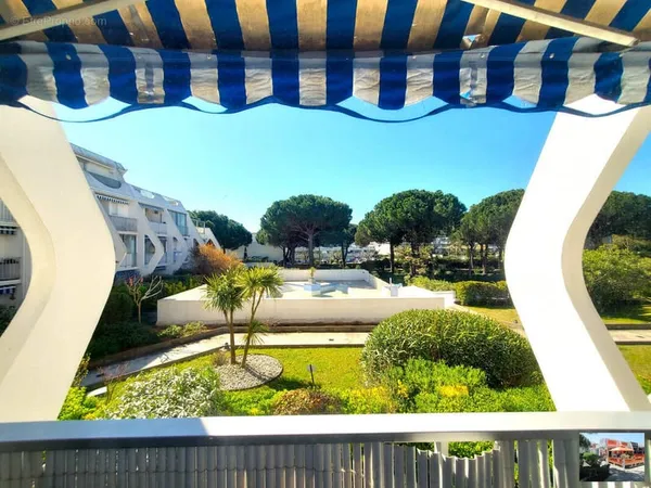 Studio 1 pièce 16 m²
