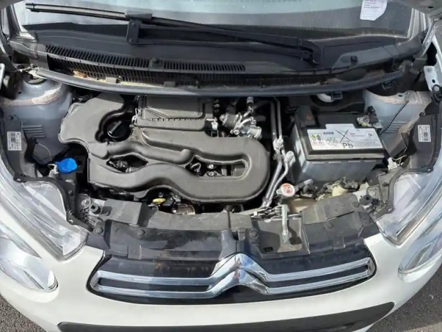 Citroën C1 vti 72 s&amp;s feel — photo 7