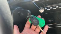 Peugeot 2008 1.2 PureTech 100ch S&S Allure — photo 16