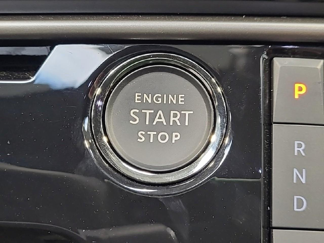 Peugeot 5008 hybrid 145 ch e-dcs6 allure — photo 28