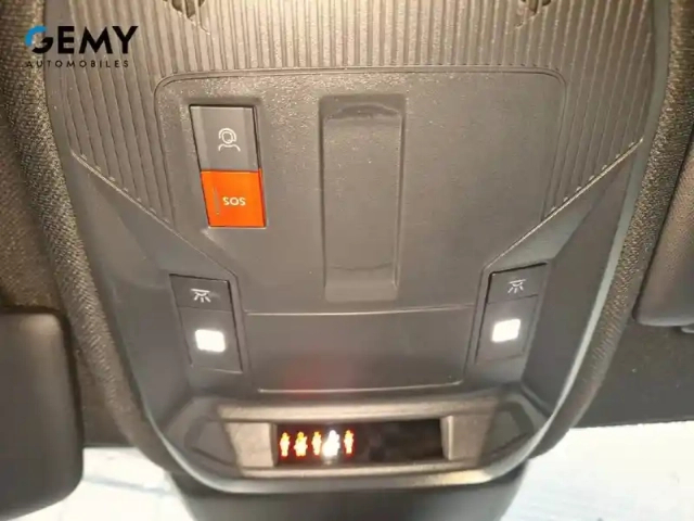 Peugeot 308 phev 180 e-eat8 — photo 15