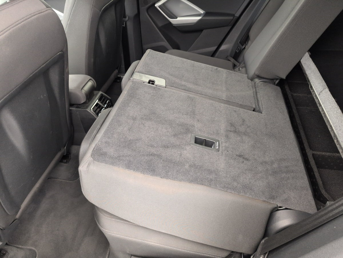 Audi Q3 — photo 12