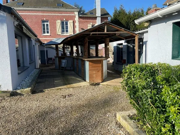 Immeuble GISORS à usage Professionnel