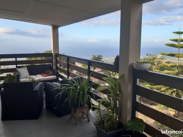 Maison F4 dans les hauts