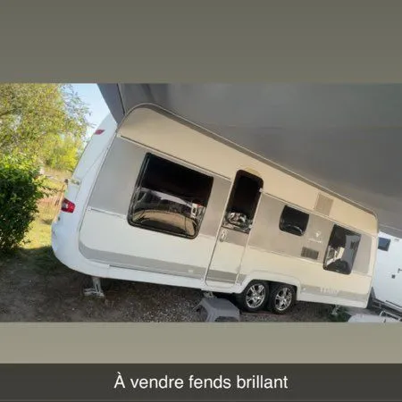Logement atypique Location Pont-d'Ain 1p 590m² 10000€