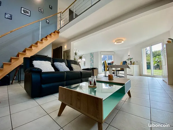 Maison 7 pièces 160 m²