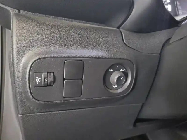 Citroën C3 puretech 83 s&amp;s bvm5 — photo 24