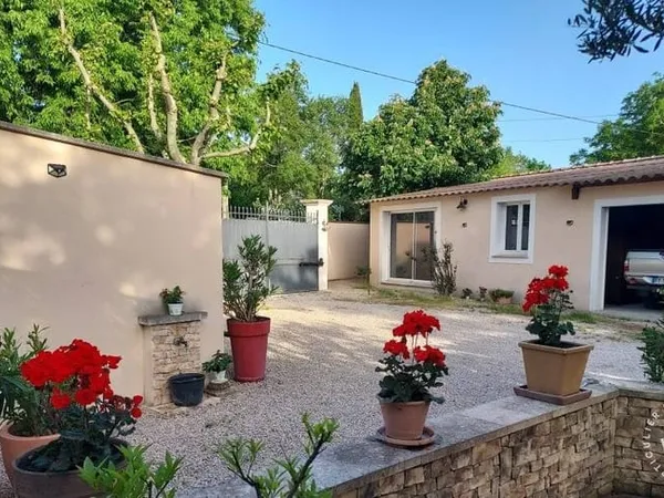 Studio 1 pièce 30 m²