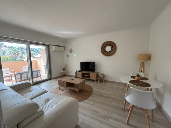 Studio de 30m2 à louer sur Mandelieu-la-Napoule