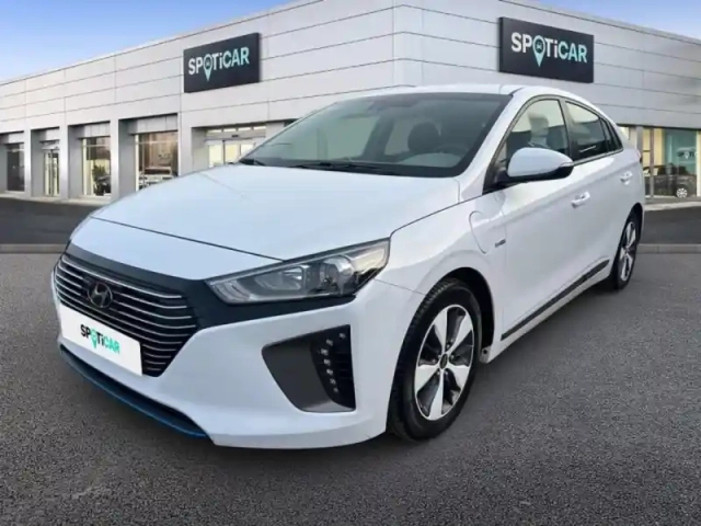 Hyundai Ioniq plug-in 141ch executive — photo 1
