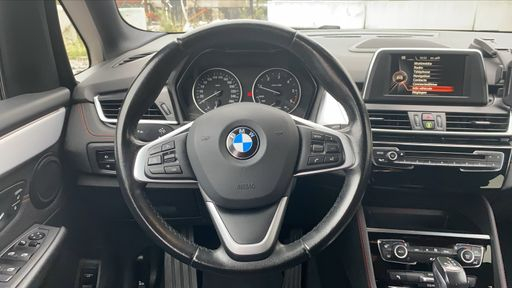 BMW Serie 2 Active Tourer 218d 150 Steptronic8 - Sport – 2017 – 155569 km – Diesel – Boîte Automatique — photo 32