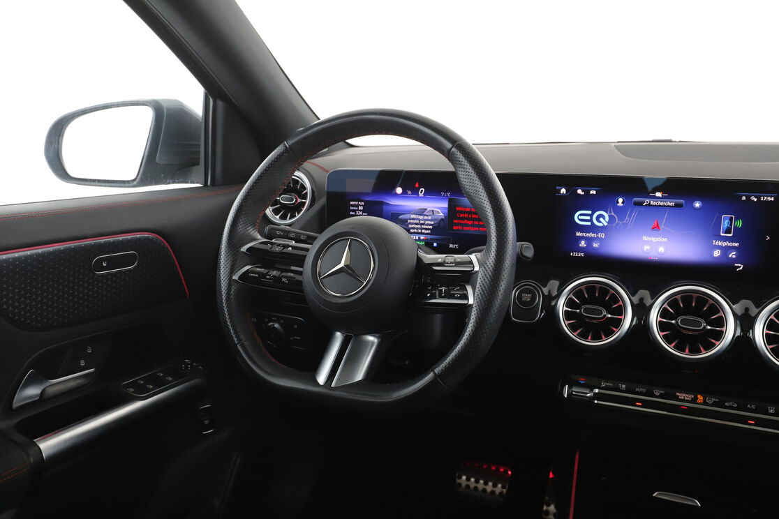 Mercedes-Benz EQA 250+ AMG Line 70.5 kWh — photo 12
