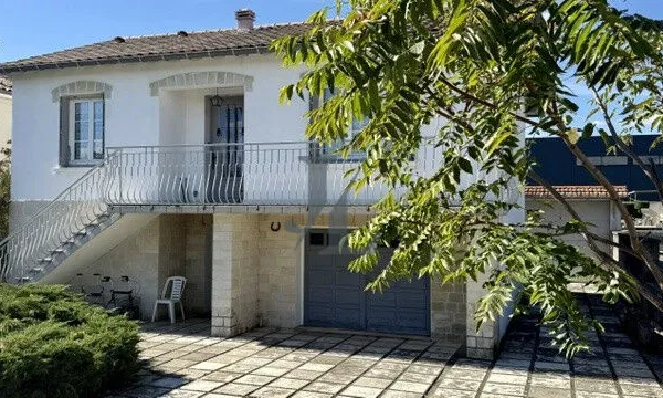 MAISON DE RUE INDIVIDUELLE