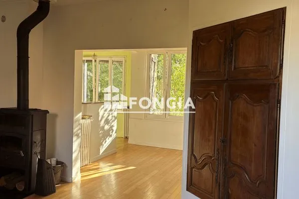 Maison 5 pièces 85 m²