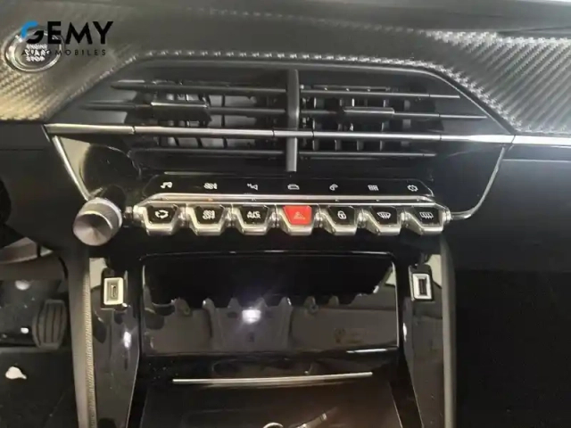 Peugeot 2008 puretech 130 s&amp;s bvm6 — photo 20